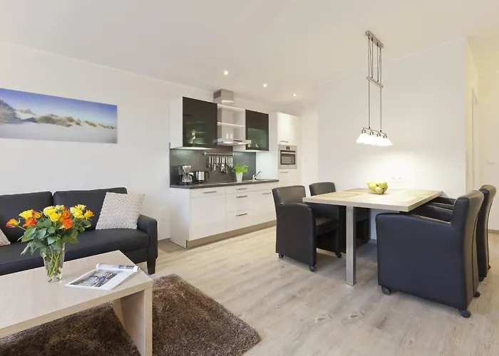 Petrina Whg 6 アパート